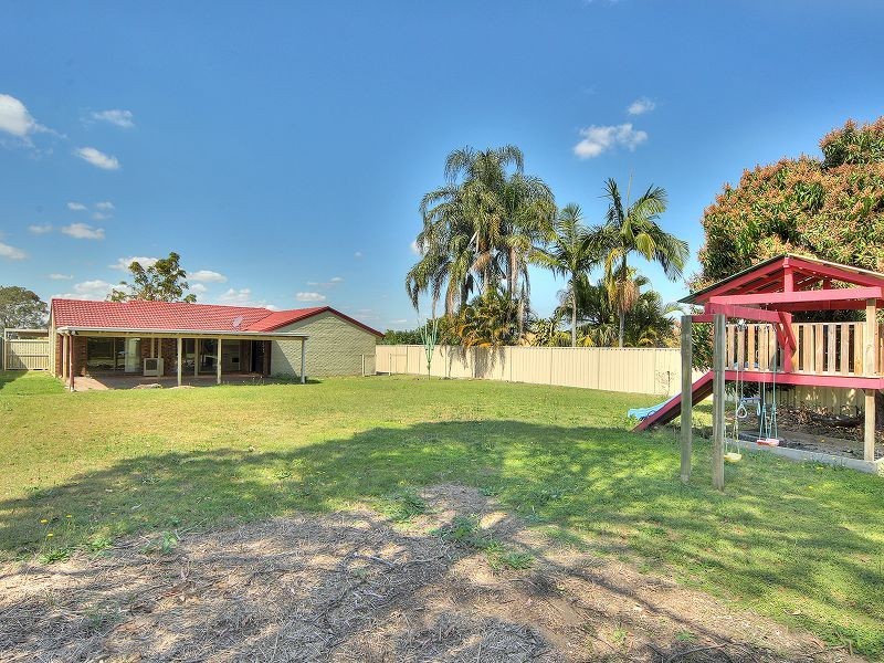 39 Volant Street, Regents Park QLD 4118