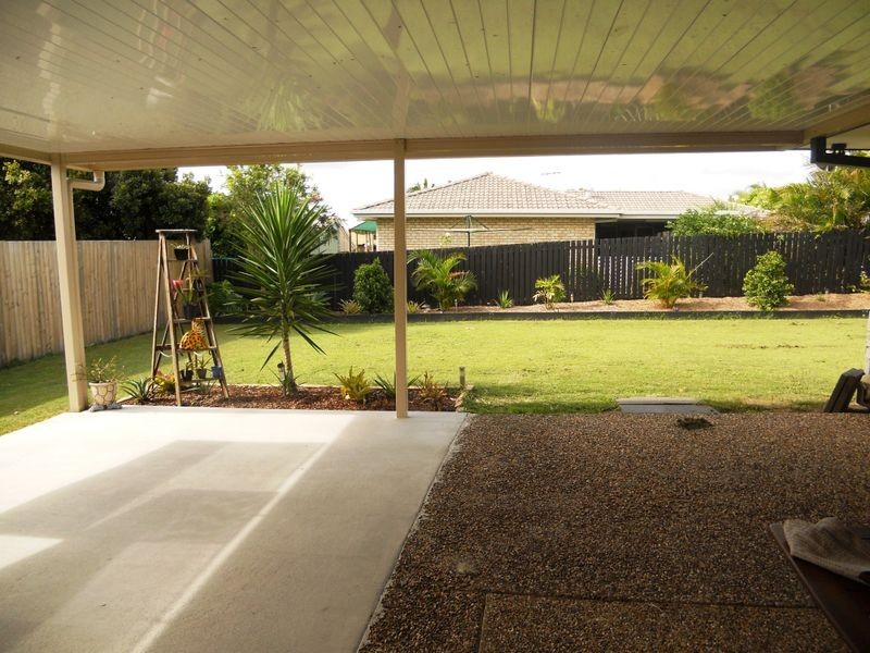 6 Perentie Street, Regents Park QLD 4118