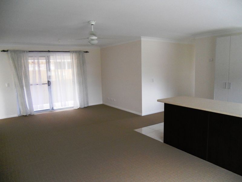 5 Willow Rise Drive, Waterford QLD 4133