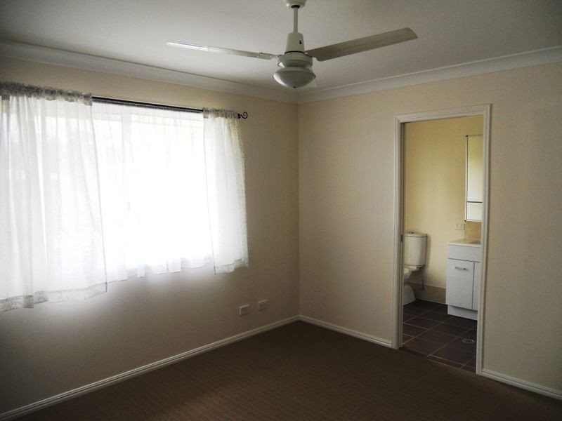5 Willow Rise Drive, Waterford QLD 4133