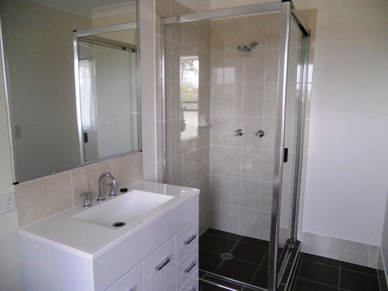 5 Willow Rise Drive, Waterford QLD 4133