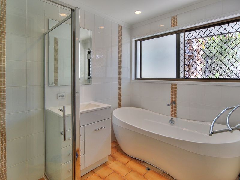 30 Feather Close, Forestdale QLD 4118
