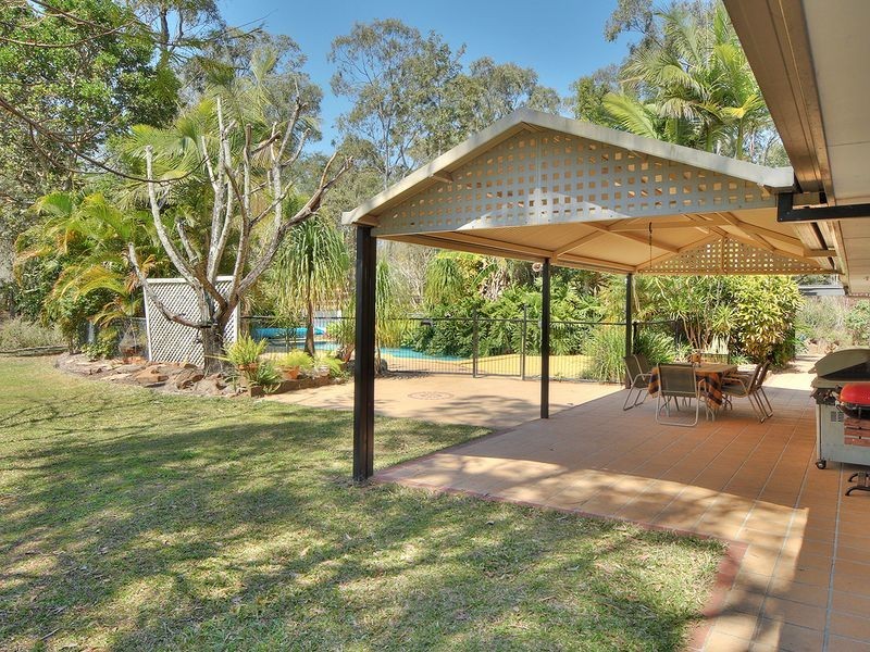 30 Feather Close, Forestdale QLD 4118