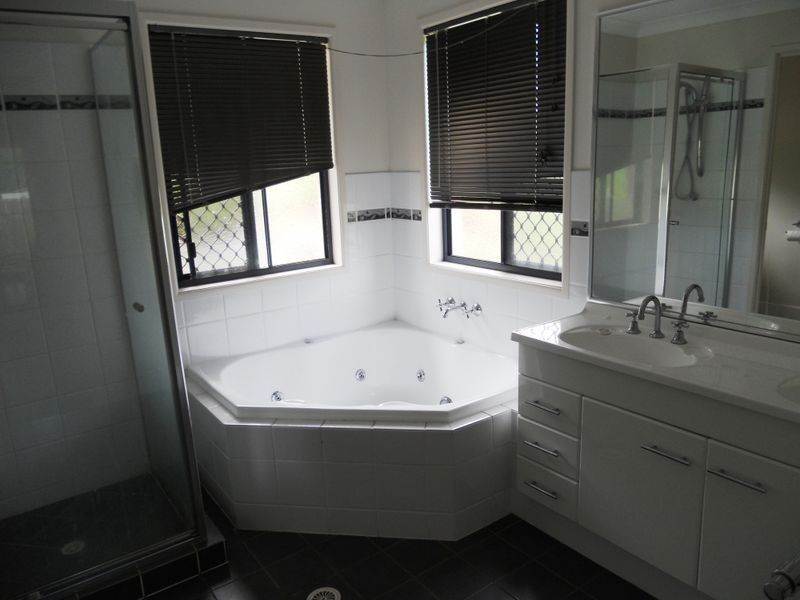 55 Tall Timber Road, New Beith QLD 4124