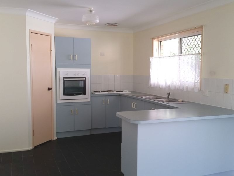 2 Wivenhoe Court, Marsden QLD 4132