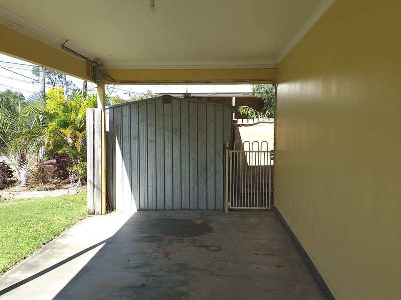 2 Wivenhoe Court, Marsden QLD 4132