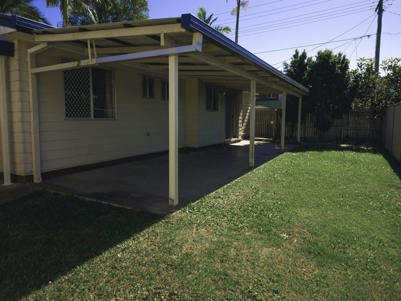 24 Strathallen Drive, Boronia Heights QLD 4124