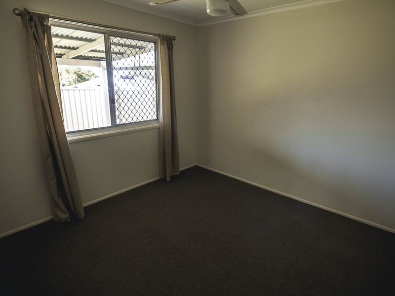 24 Strathallen Drive, Boronia Heights QLD 4124