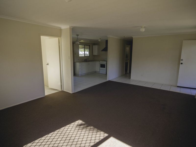 24 Strathallen Drive, Boronia Heights QLD 4124