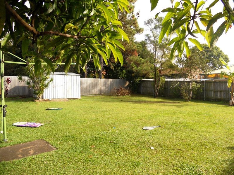 17 Brett Avenue, Browns Plains QLD 4118