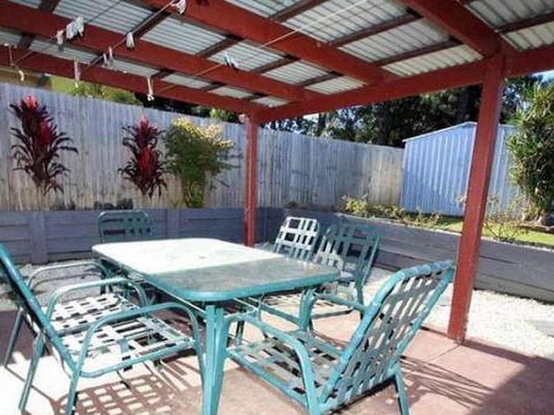 17 Brett Avenue, Browns Plains QLD 4118