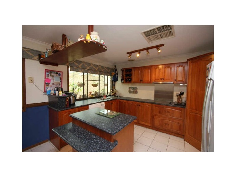 67 Vansittart Road, Regents Park QLD 4118