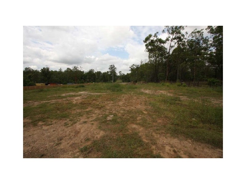 62 Blackwell Street, Hillcrest QLD 4118