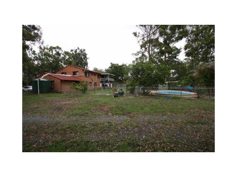 52-56 Station Road, Loganlea QLD 4131