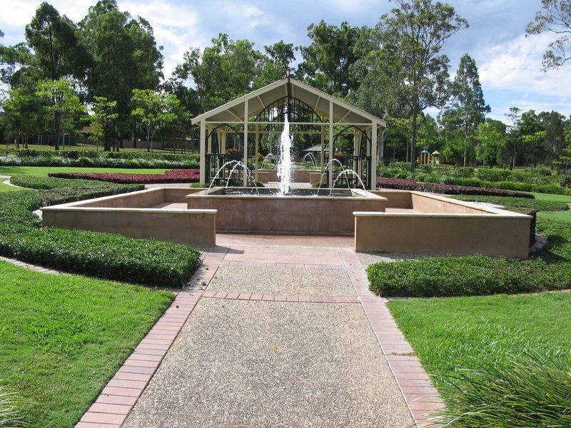 17 Dilges Court, Hillcrest QLD 4118
