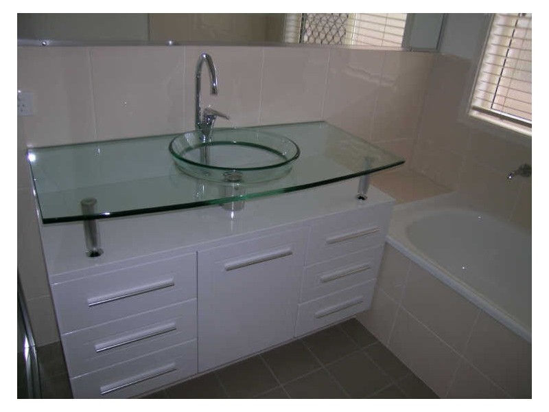 35 Charlton Place, Regents Park QLD 4118