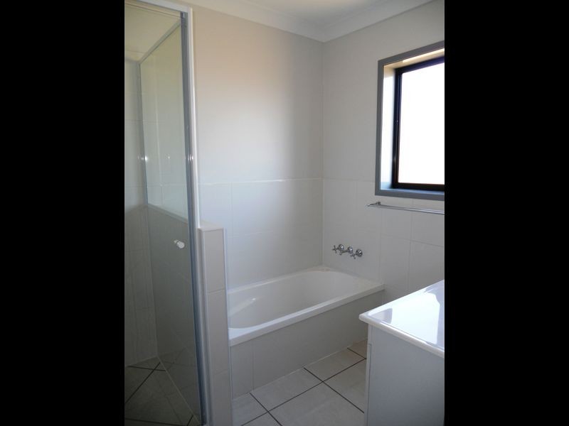 806 – 818 Greenbank Road, North Maclean QLD 4280