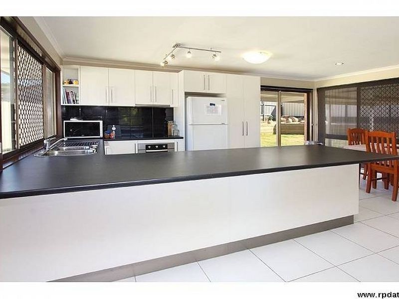 85 Vansittart Road, Regents Park QLD 4118