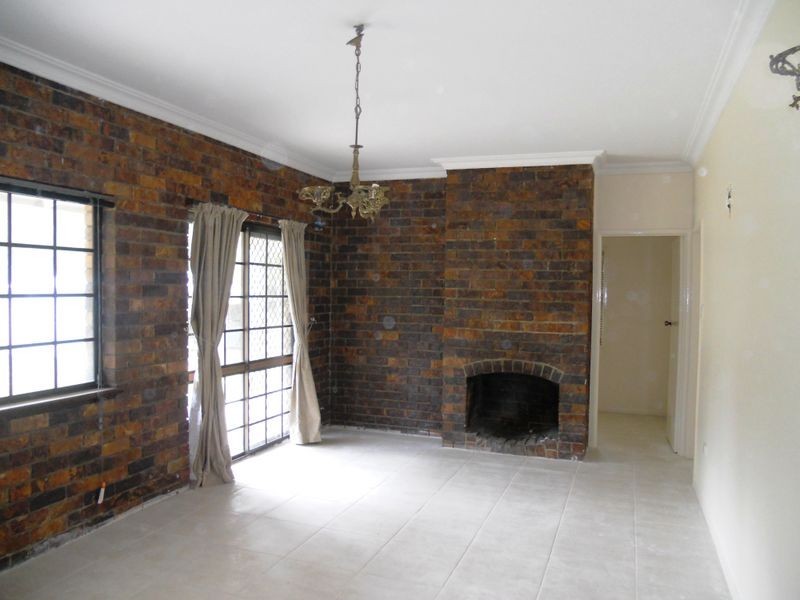 259 Middle Road, Boronia Heights QLD 4124