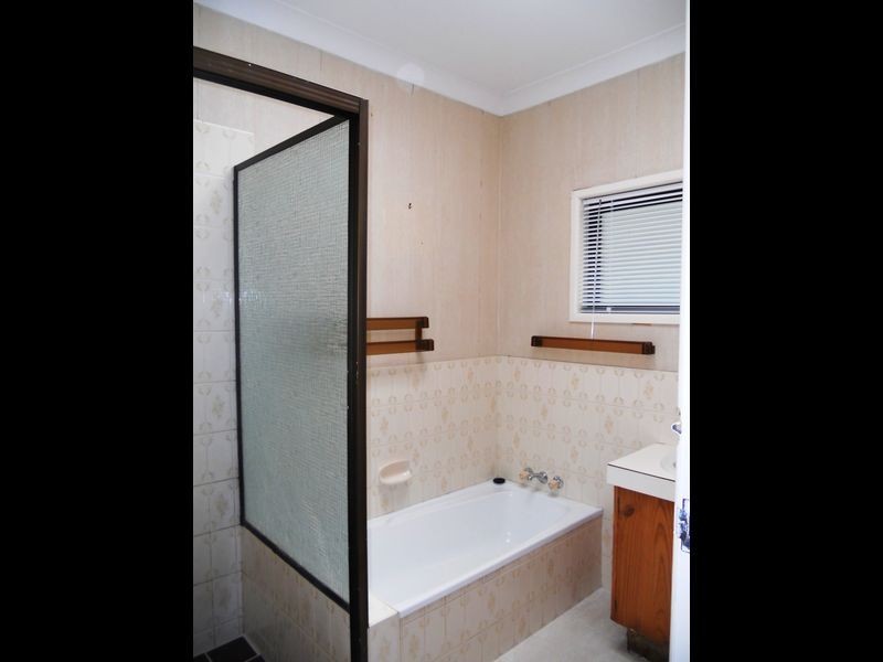 259 Middle Road, Boronia Heights QLD 4124