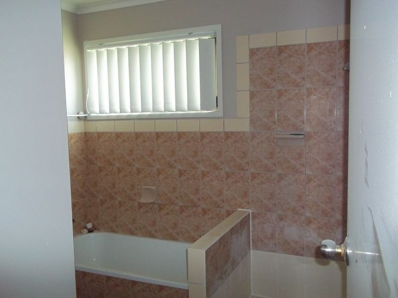 2 Hakari Street, Crestmead QLD 4132