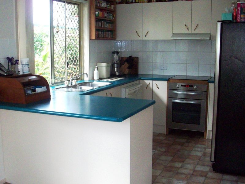 302 Middle Road, Boronia Heights QLD 4124