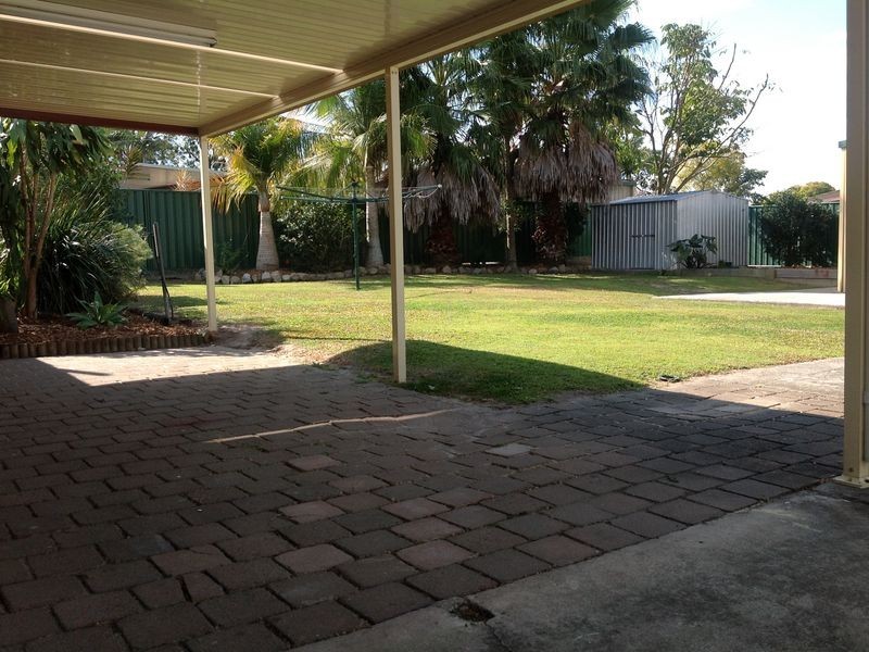 15 Whitcomb Street, Hillcrest QLD 4118
