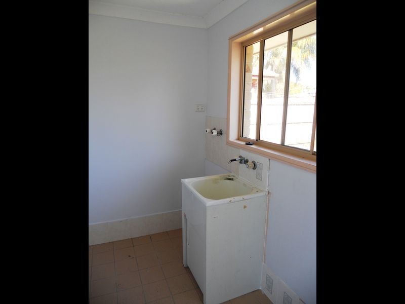 32 Julie Street, Crestmead QLD 4132
