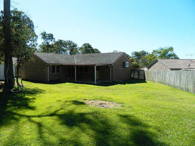 20 Park Close, Hillcrest QLD 4118