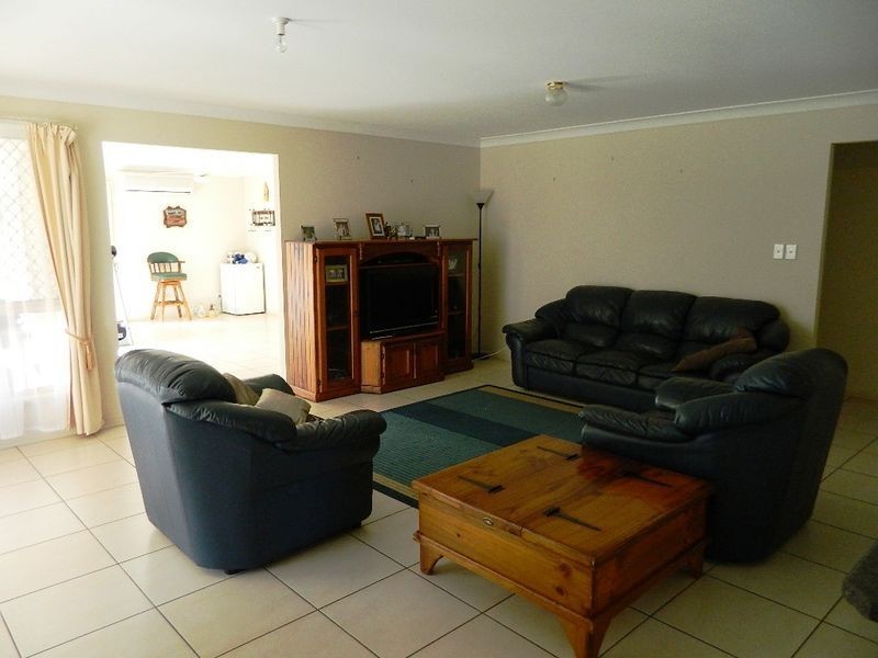 8 Gow Court, Crestmead QLD 4132