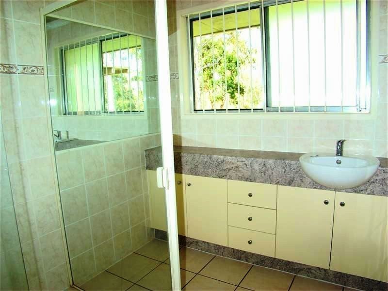 22 Pub Lane, Greenbank QLD 4124