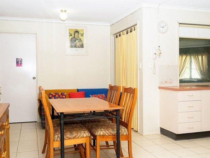 24 Federation Drive, Hillcrest QLD 4118