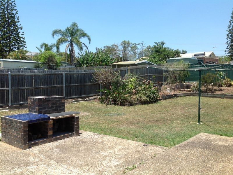 27 Dryade Street, Regents Park QLD 4118