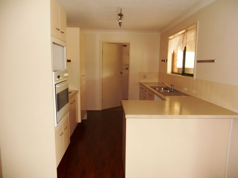 46 Dracon Street, Regents Park QLD 4118