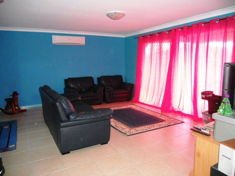 14 Broadway Avenue, Marsden QLD 4132