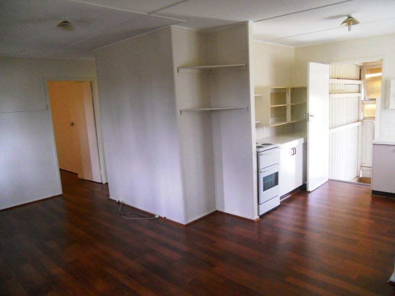 42 Bruce Road, Woodridge QLD 4114