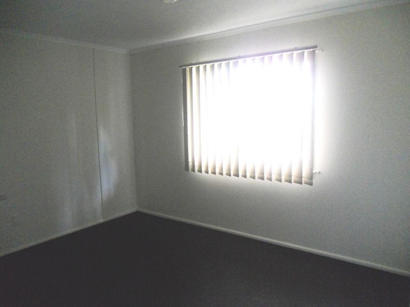 77 Ewing Road, Woodridge QLD 4114