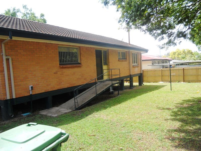 77 Ewing Road, Woodridge QLD 4114