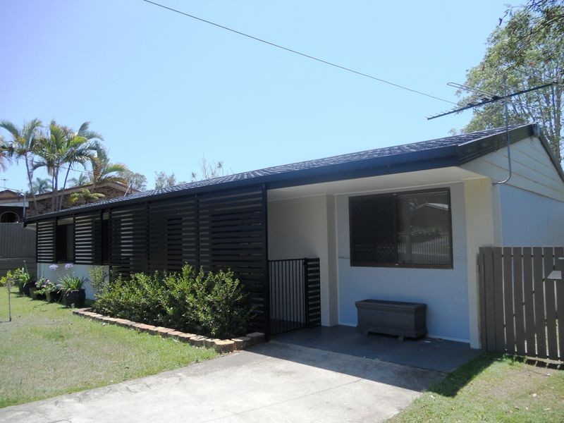 16 Cresthill Avenue, Regents Park QLD 4118