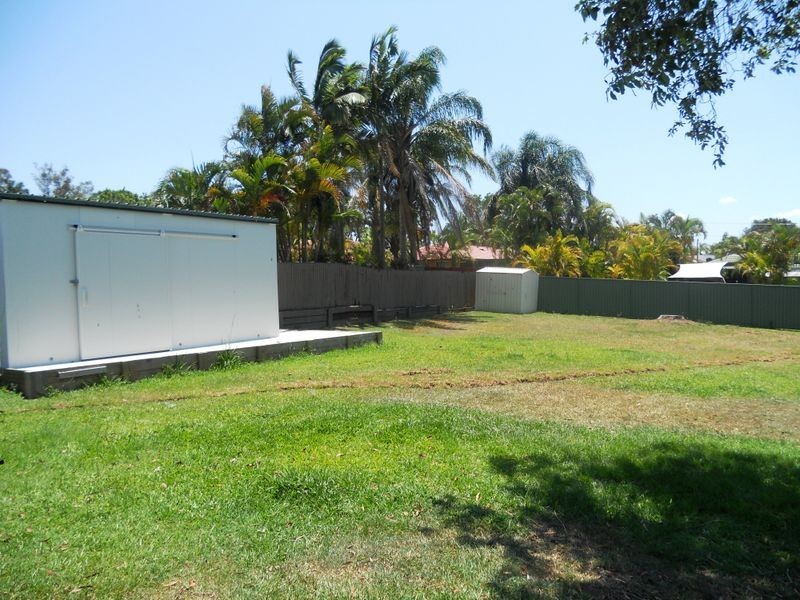 16 Cresthill Avenue, Regents Park QLD 4118