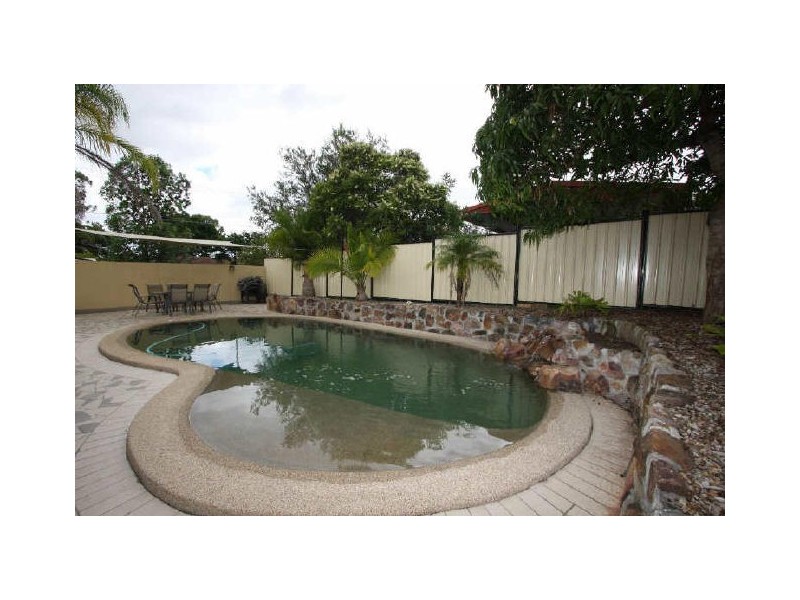 21 Oakdale Street, Browns Plains QLD 4118