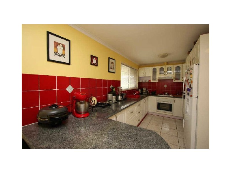 21 Oakdale Street, Browns Plains QLD 4118