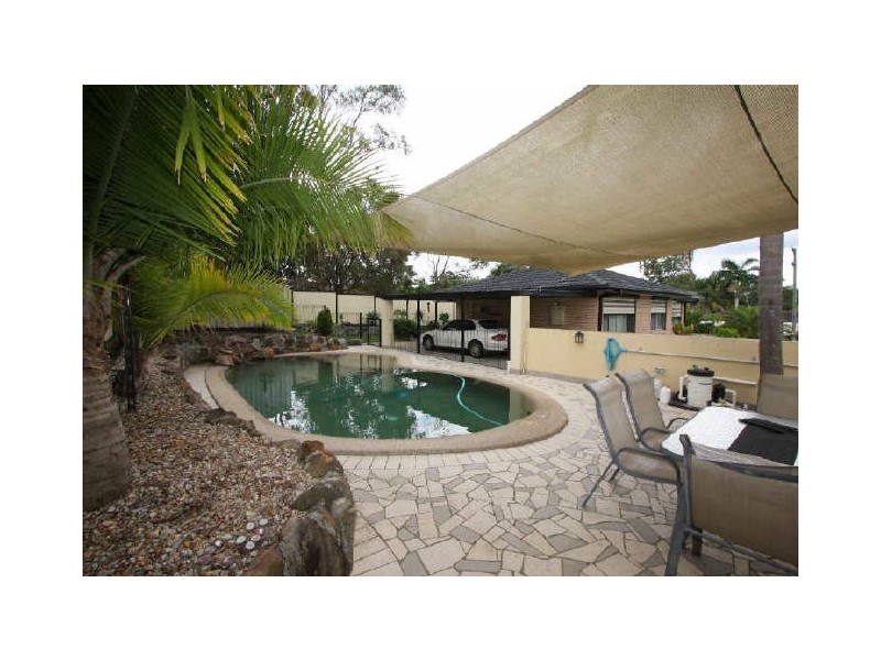 21 Oakdale Street, Browns Plains QLD 4118