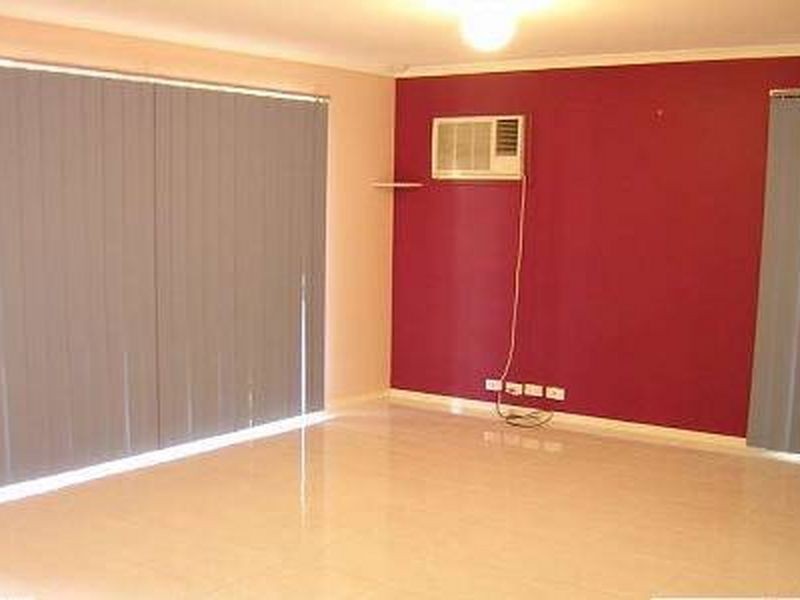 35 Thistle Street, Regents Park QLD 4118