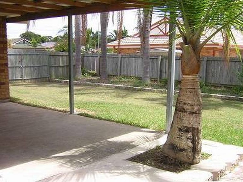 35 Thistle Street, Regents Park QLD 4118