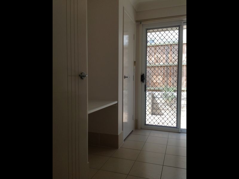 13 Rosella Close, Calamvale QLD 4116