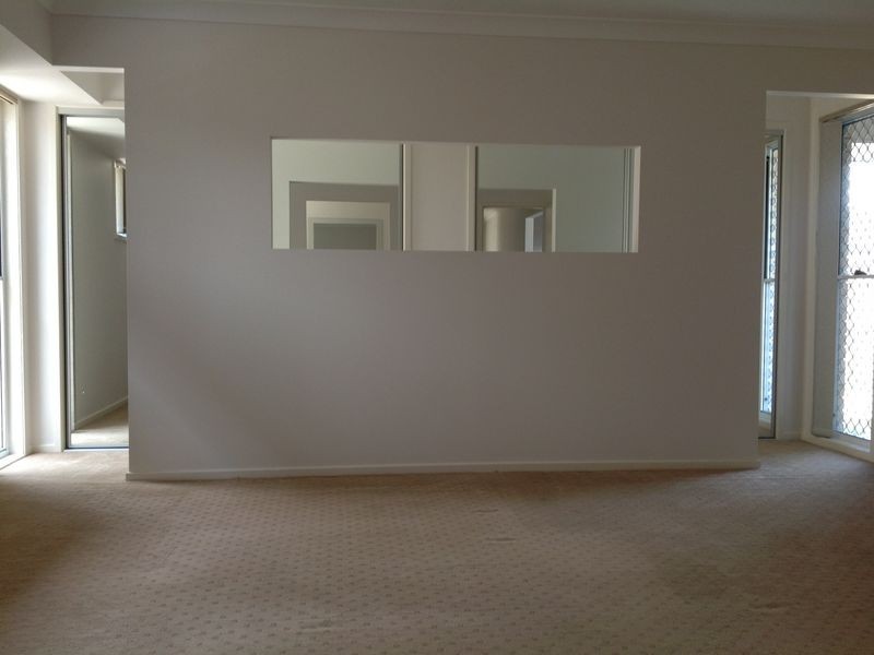 13 Rosella Close, Calamvale QLD 4116