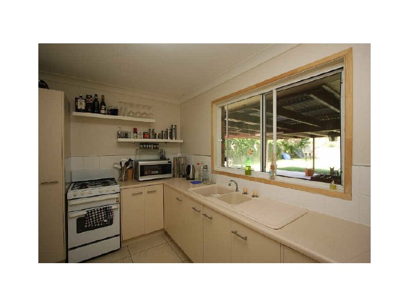 24 Barker Street, Boronia Heights QLD 4124
