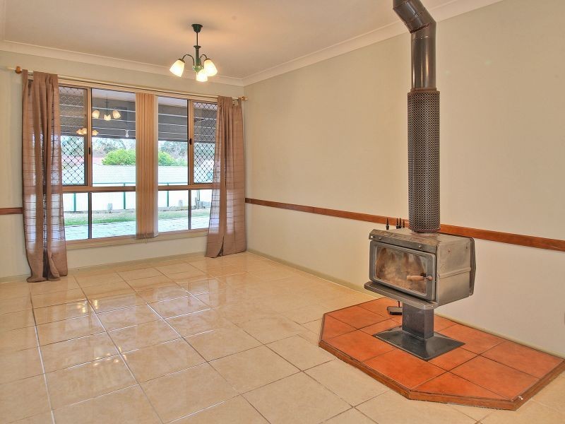 19 Mortlake Crescent, Boronia Heights QLD 4124