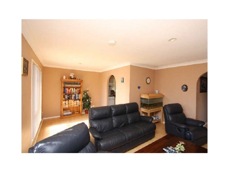 6 Hendon Court, Boronia Heights QLD 4124